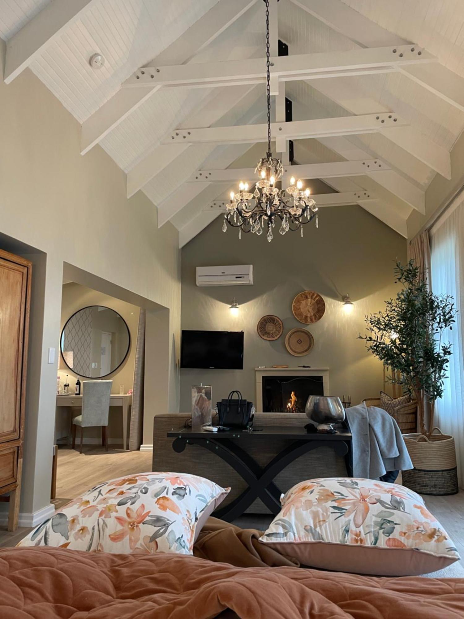 Lavender Farm Boutique Guest House 프란쉬후크 외부 사진