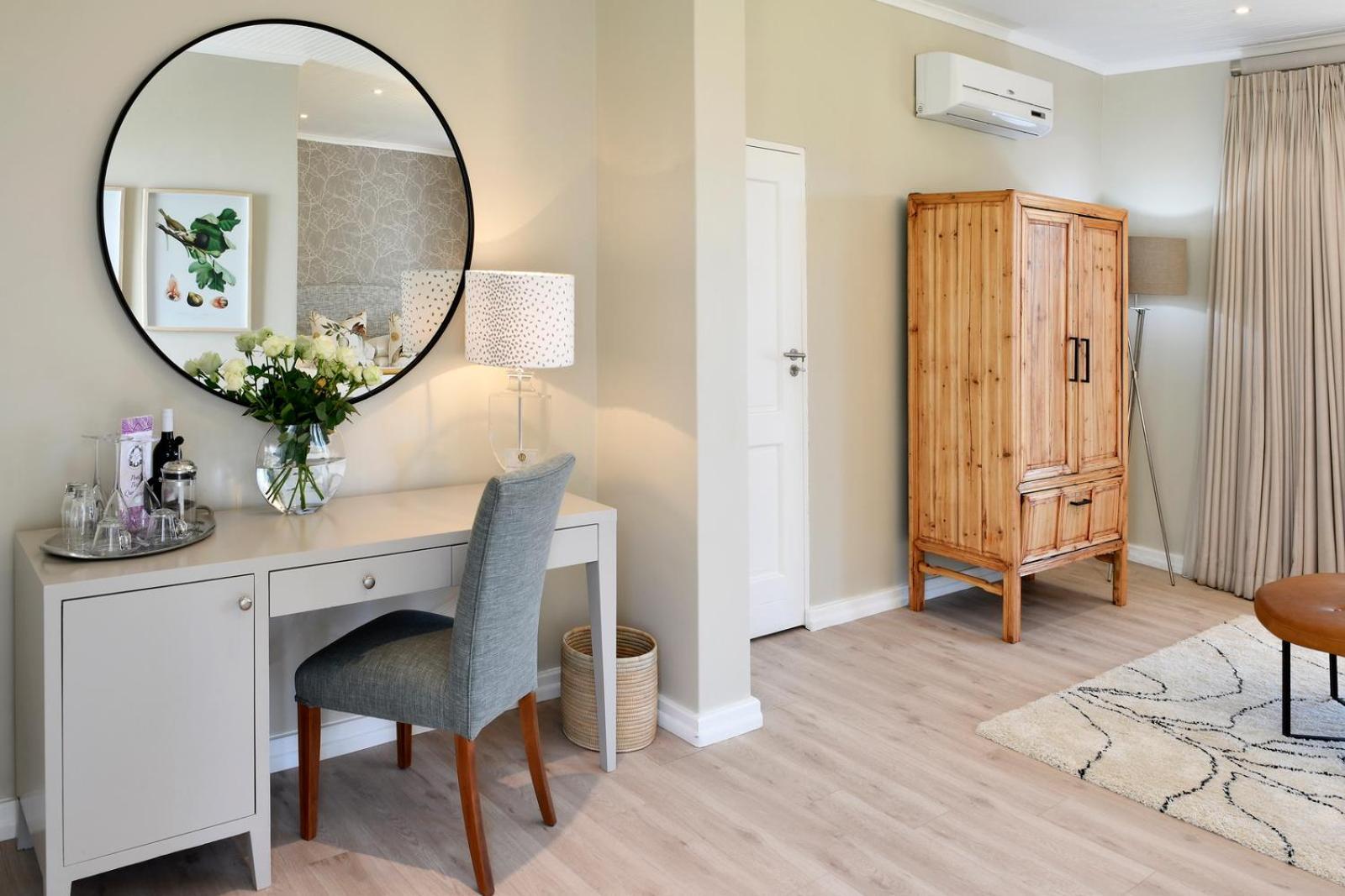 Lavender Farm Boutique Guest House 프란쉬후크 외부 사진